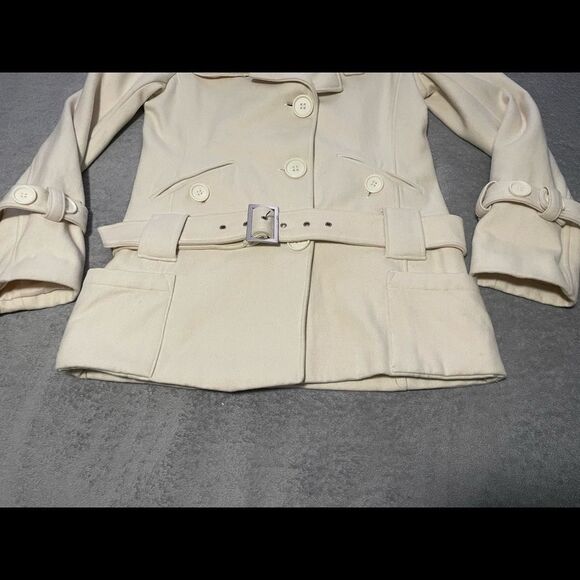 Moda international wool coat size medium ivory colour belt sits low VGUC - Picture 2 of 7